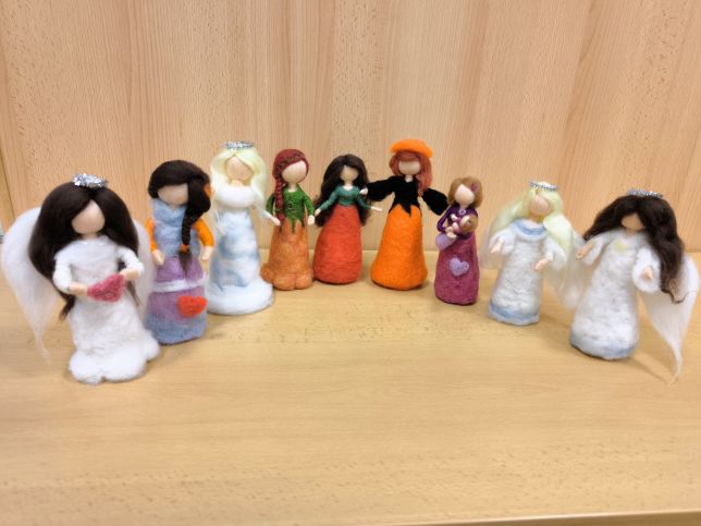 Celoplstěná panenka - kurz plstění